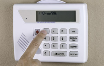 Un panel de control de alarmas